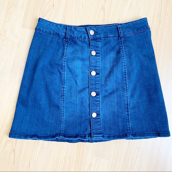 Celebrity Pink Dresses & Skirts - 🌵Celebrity Pink Button Denim Jean Skirt